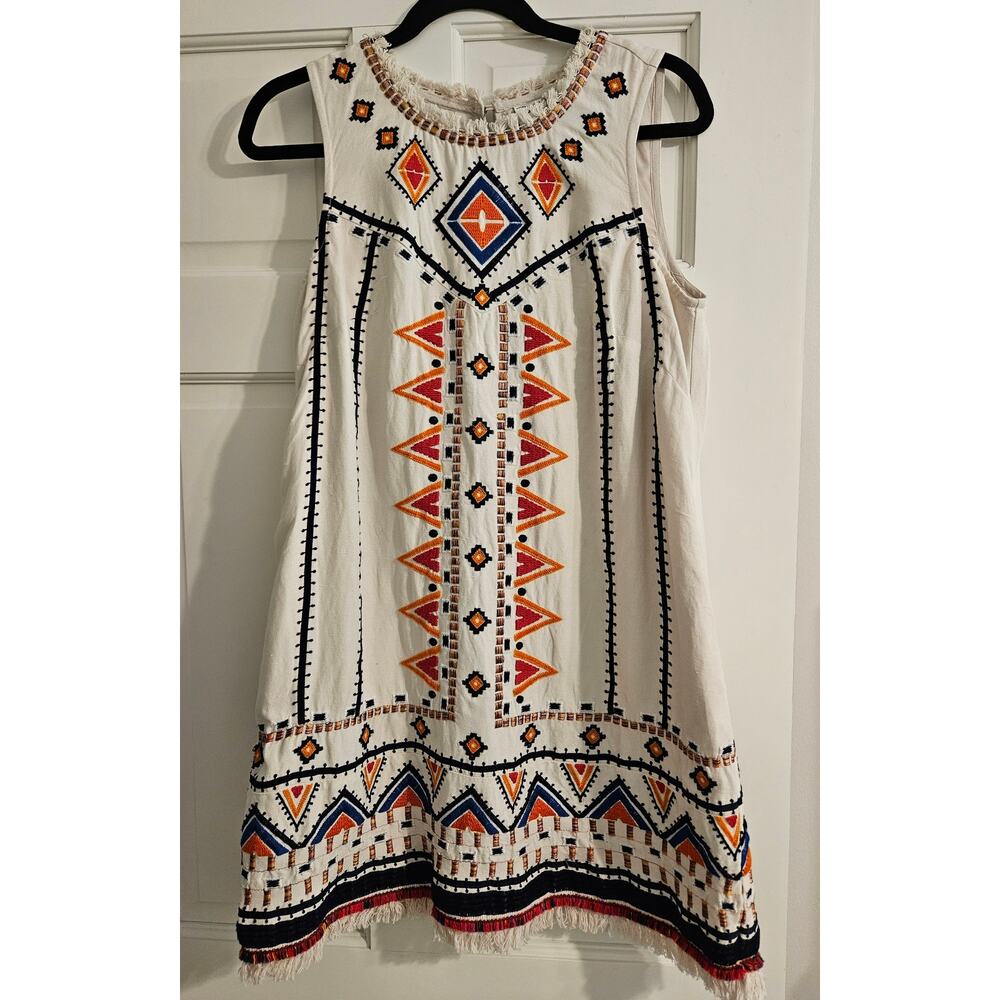 Anthropologie Akemi + Kin Reagan Embroidered Boho Shift Dress Size 6